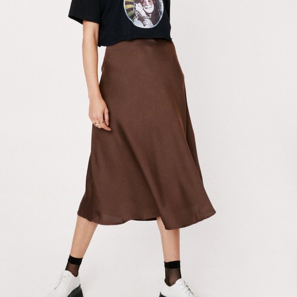 Brand new! Nasty Gal Satin Midi Skirt